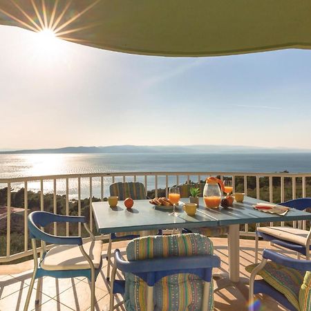 Stunning Apartment In Brela With Wifi מראה חיצוני תמונה