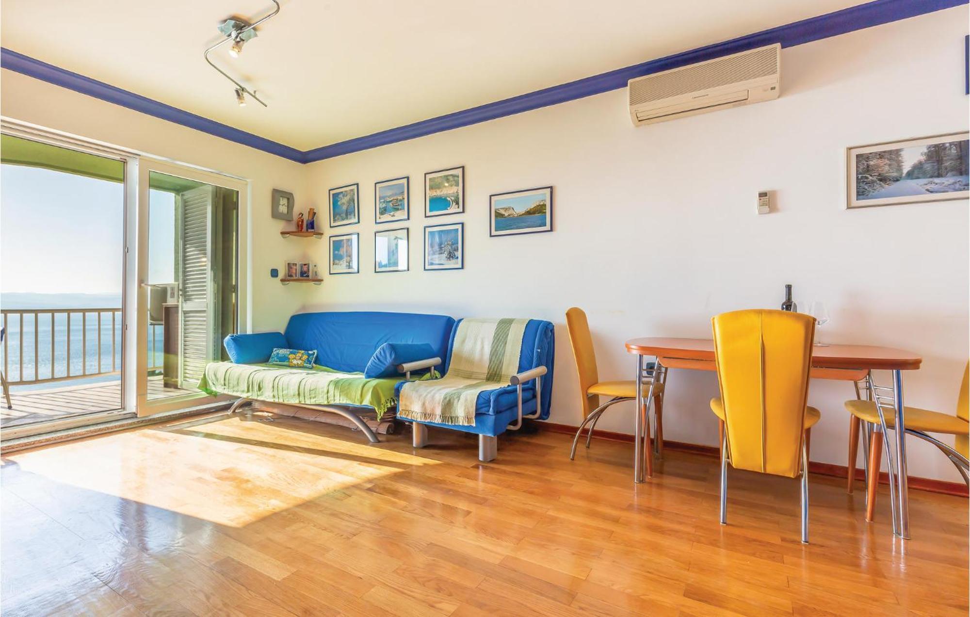 Stunning Apartment In Brela With Wifi מראה חיצוני תמונה