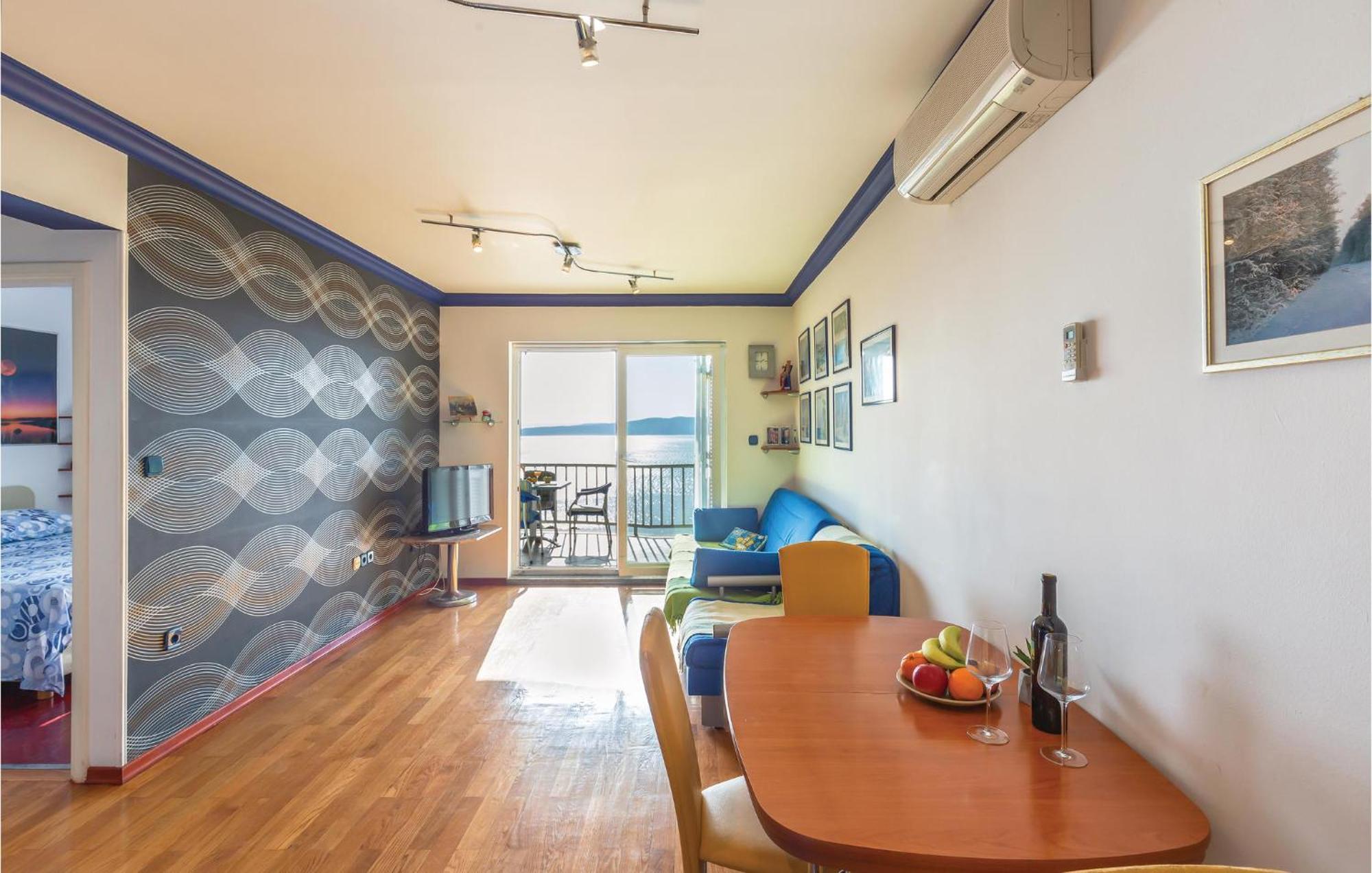 Stunning Apartment In Brela With Wifi מראה חיצוני תמונה