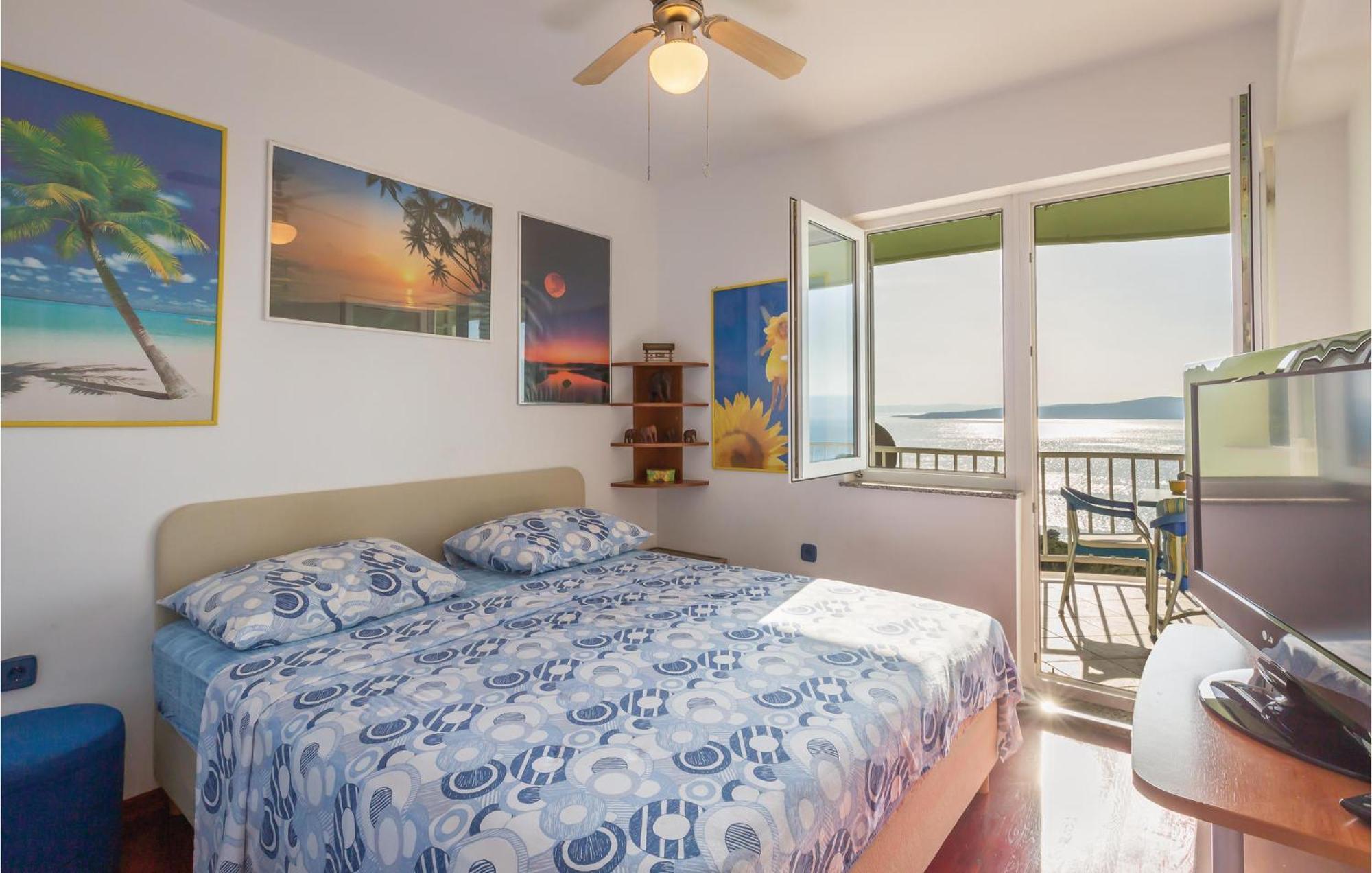 Stunning Apartment In Brela With Wifi מראה חיצוני תמונה